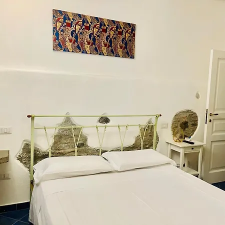 Borgo Camicia In Bed & Breakfast 4*