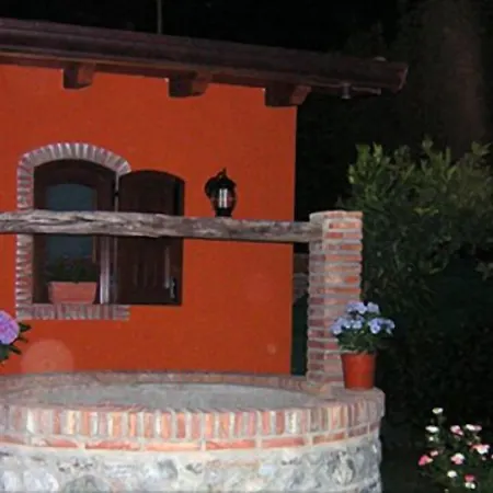 Borgo Camicia In 4* Barcellona-Pozzo di Gotto